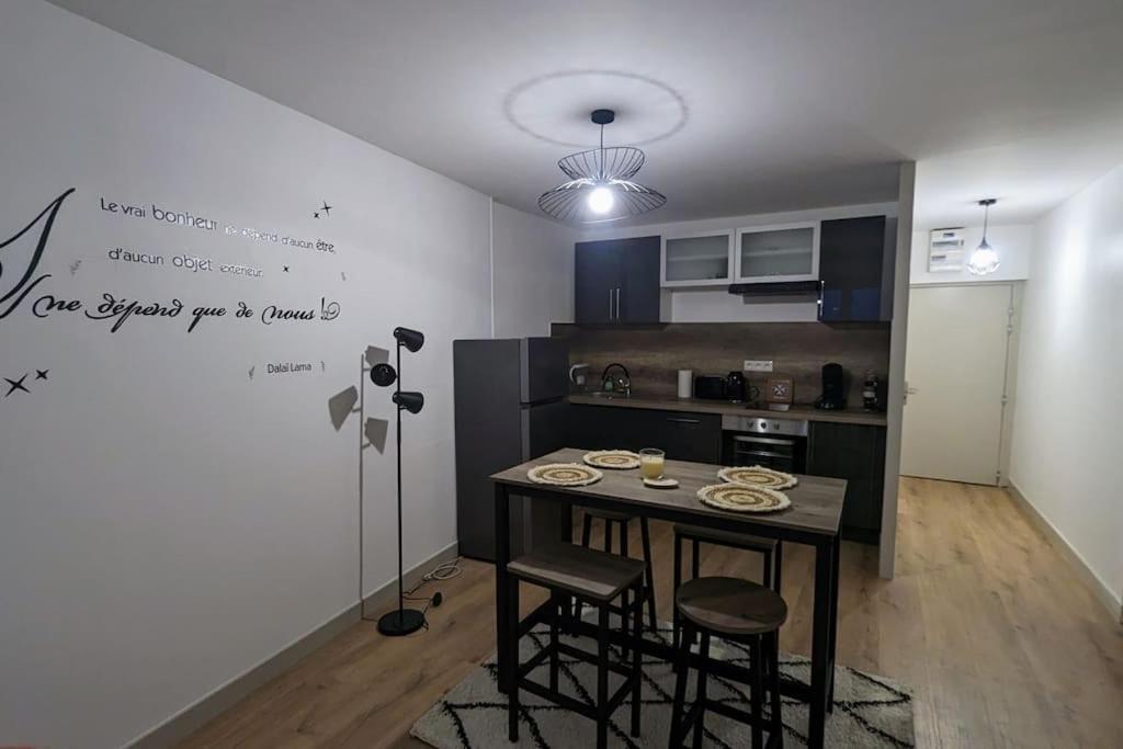 Zen Home - Appartement Jusqu'A 4 Voyageurs Nantua Exteriér fotografie